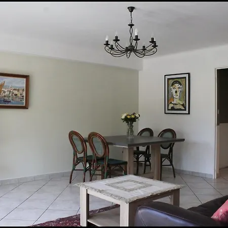 Perfect Flat 100 Meters From The Sea * سيكس-فور-لو-بلاج